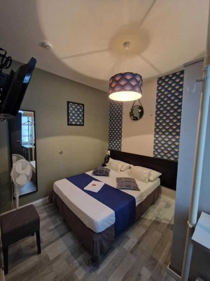 Hotel Saint Francois Precigne Soiree Etape Sur Demande Proche Sable-Sur-Sarthe Екстер'єр фото