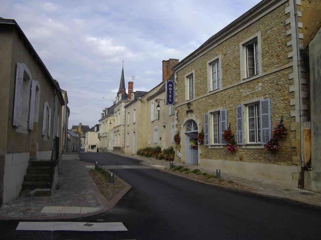 Hotel Saint Francois Precigne Soiree Etape Sur Demande Proche Sable-Sur-Sarthe Екстер'єр фото